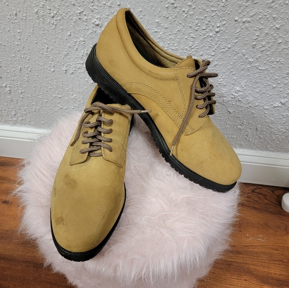 Oak Meadow Other - Oak Meadow - Men's Leather Dress Shoes